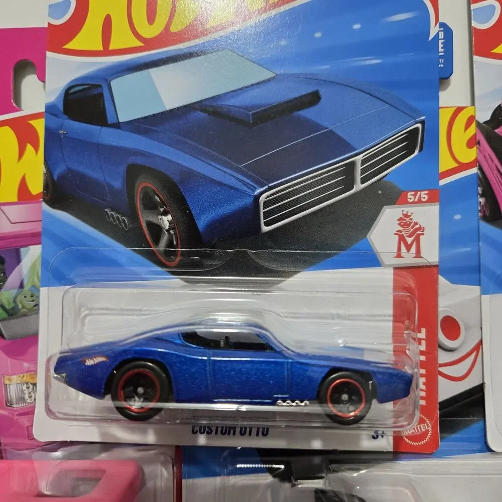 Hot Wheels 2026 Mattel Mini Set Lot of 8 Barbie Quick Chat Magic 8 Ball Diecast